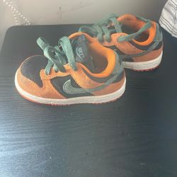 Nike Shoes And Crocs Sandals 