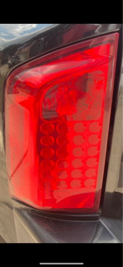 Infiniti Qx56 tail lights