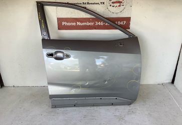 2019-2024 Toyota RAV4 right front door (9)