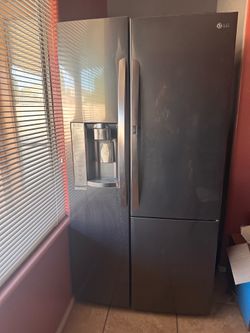 LG refrigerator