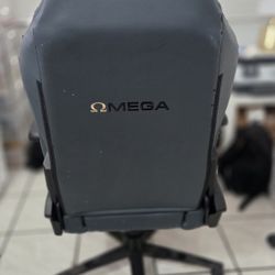 Secret Lab Omega Chair