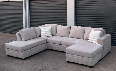 Living spaces double chaise sectional couch