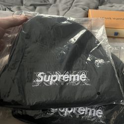 Supreme Beanie FW21
