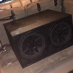2 12s Kickers Vr