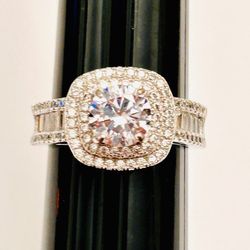 925 Sterling Silver CZ Ring Band Size 7