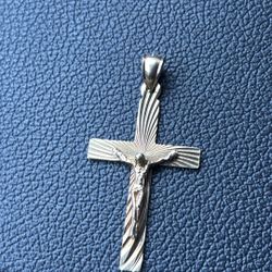 10k Jesus Cross Pendant 