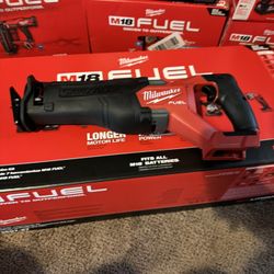 Milwaukee M18 Brushless Power tool Sawzall dewalt ryobi makita 