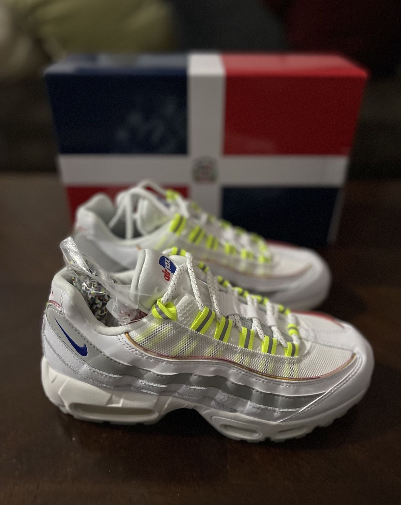 Dominican Republic Independence Day, Nike Air Max 95 De lo Mío Size:6.5