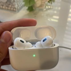 AirPods Gen4 And Pro 2 Brand New Sealed Retail Price Is 180+!!!