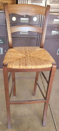 Single wood chair