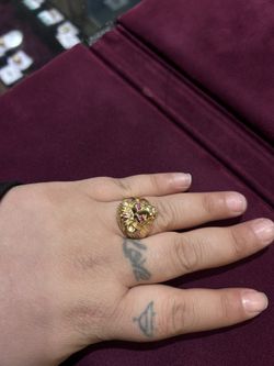 10kTRI-COLOR LION RING