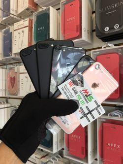 IPHONE 7 32GB UNLOCKED