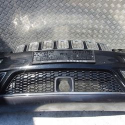 Jeep Grand Cherokee Summit Front Bumper 