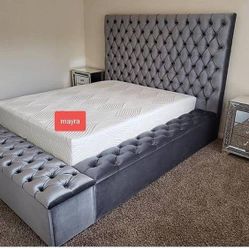 Brand New// Gray Velvet Queen Storage Platform Bed Frame Cama =/ Delivery Available 