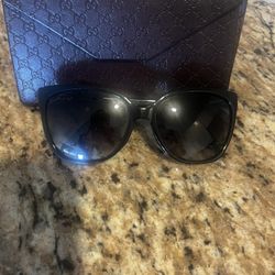 Women’s Gucci Sunglasses