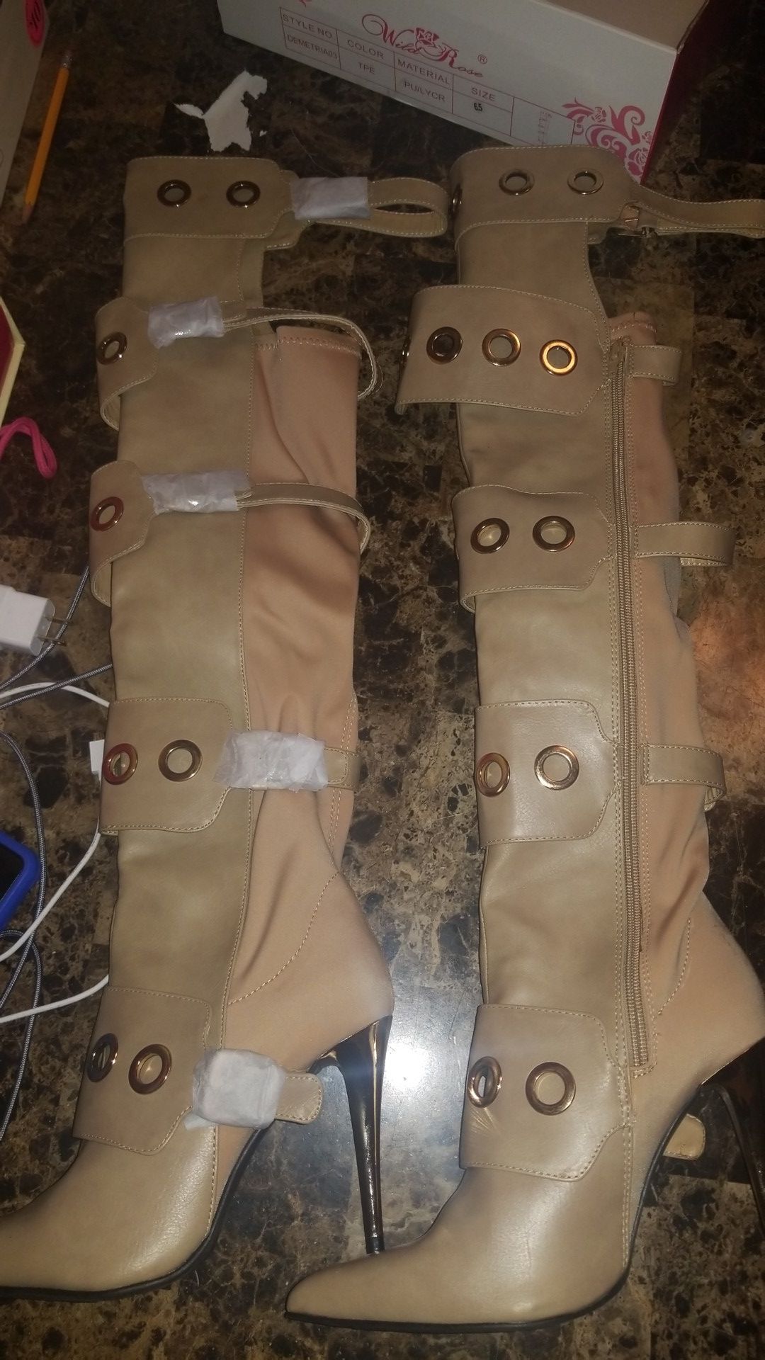 Women's boots