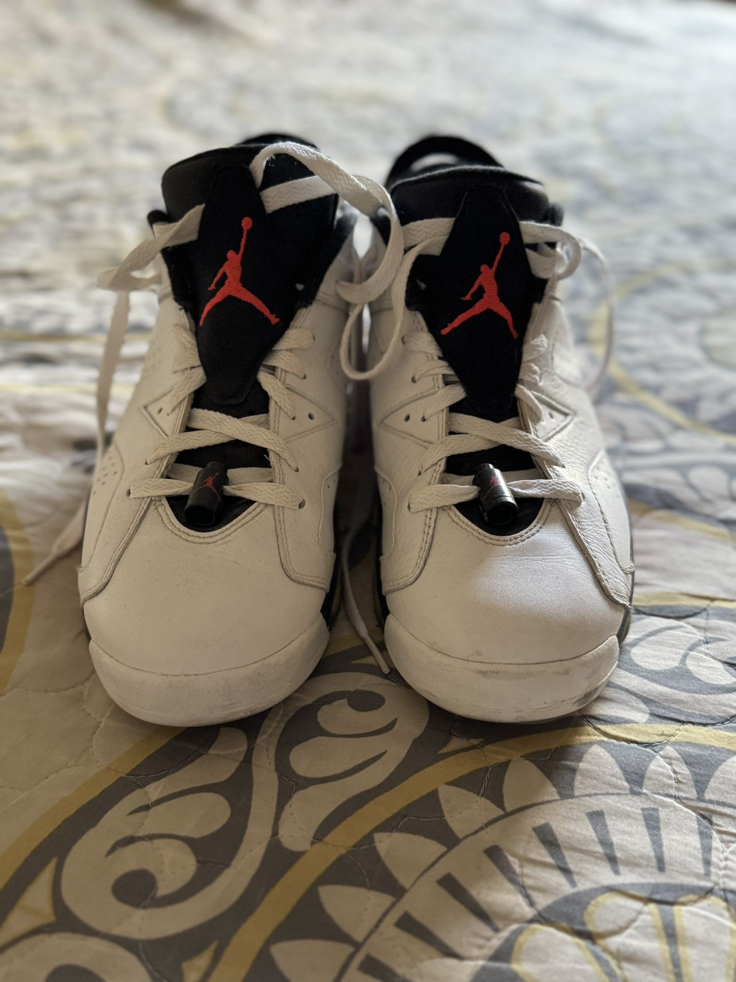 Jordan 6 Retro Low