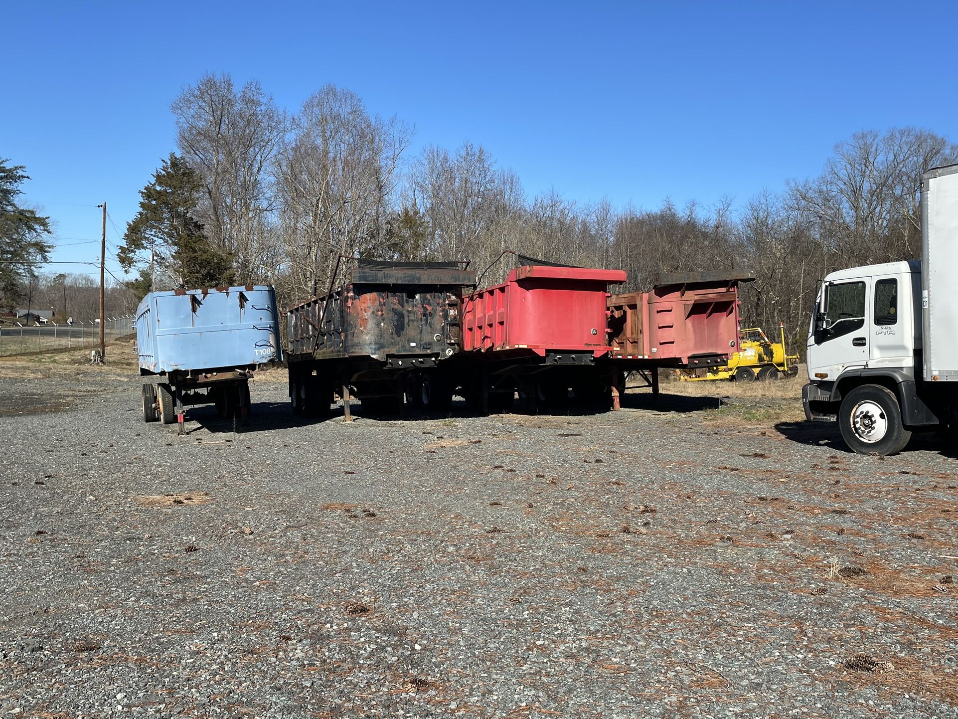 Steel dump trailers