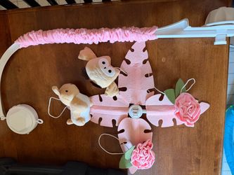 The Peanutshell forest baby musical crib mobile