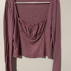 Woman’s shirts