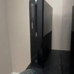 Xbox One With Xbox Controller. HDMI Cord, And Power Source