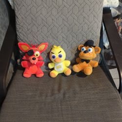 FNAF Plushies 