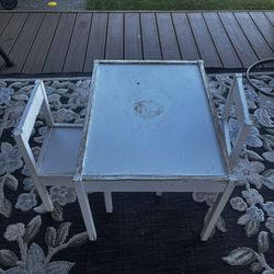 FREE  Kid’s table and chairs 