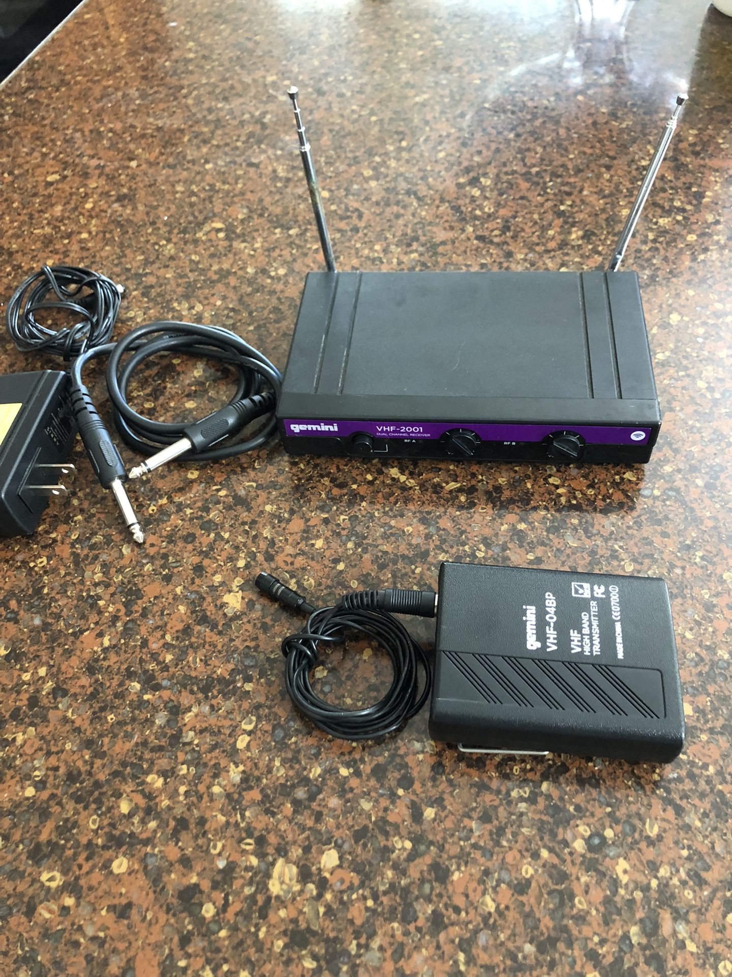 Gemini VHF-2001HL Wireless Headset