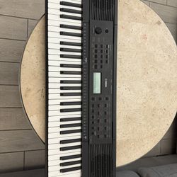 Yamaha PSR-E283 61-Key Portable Keyboard