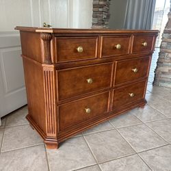 Dresser Solid Wood 