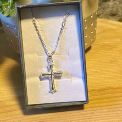 Chain Fígaro  with cross sterling silver 925