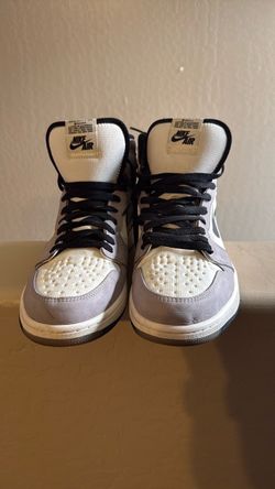 Nike Air Jordan 1 High-Top Sneakers