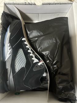 Jordan 5 Black Metallic reimagined