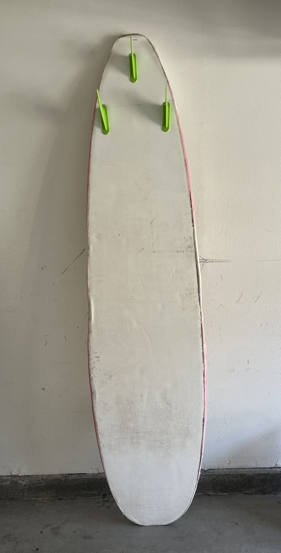 Used surfboard 