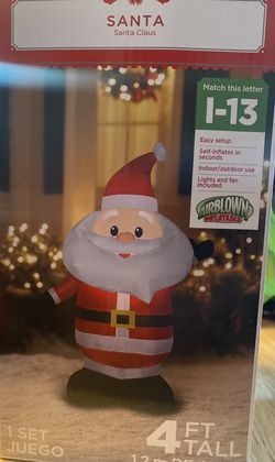 4 Feet Inflatable Santa