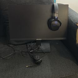 monitor with wireless PS4 ONLY headset