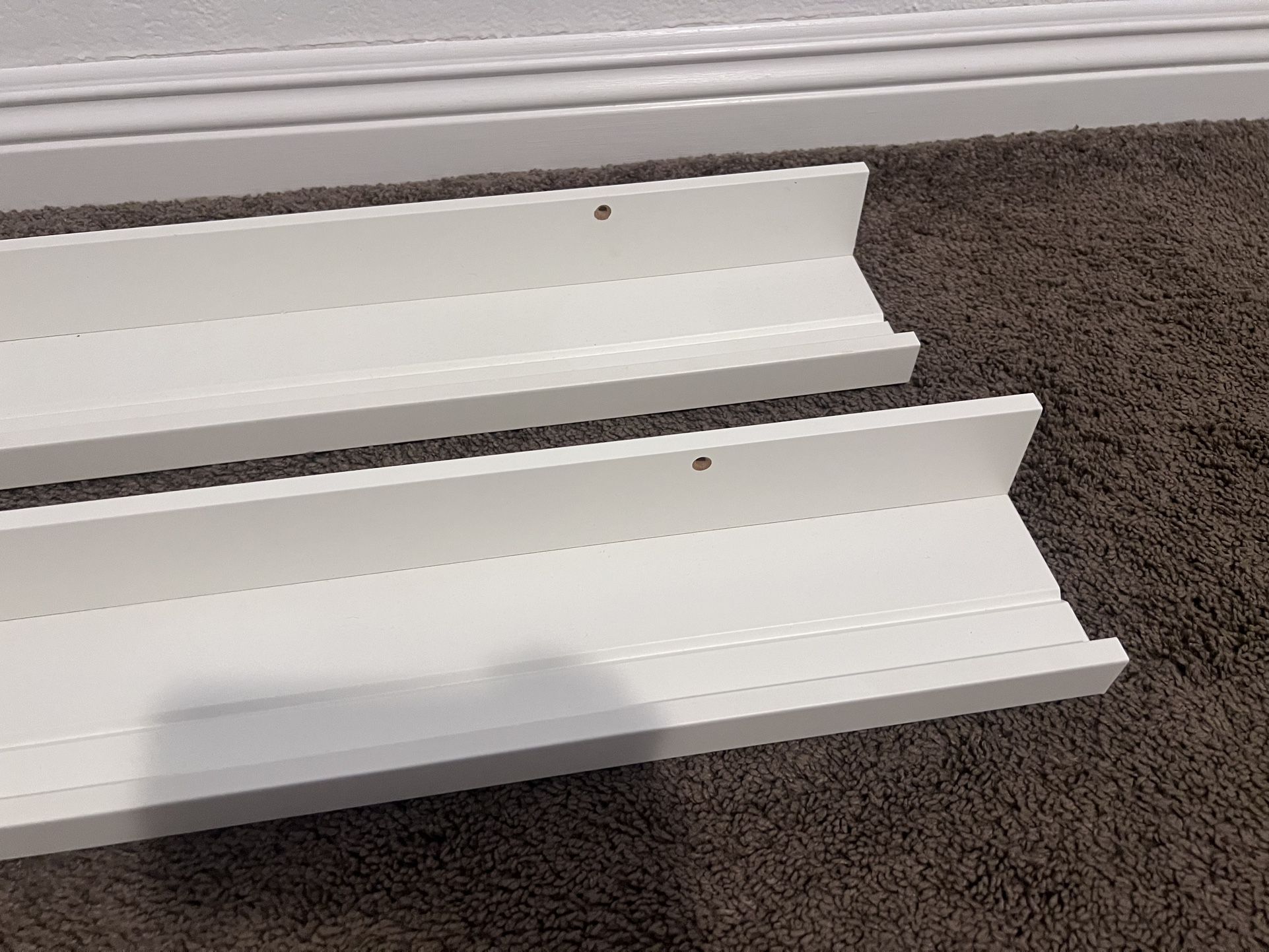 Shelf Qty: 2 - (ikea 902.921.03 Mosslanda)