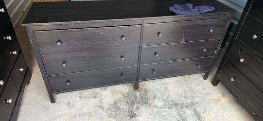 Dresser Dark Wood Beautiful