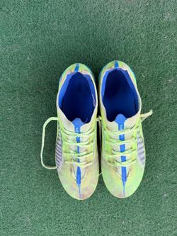 Puma soccer cleats size 7