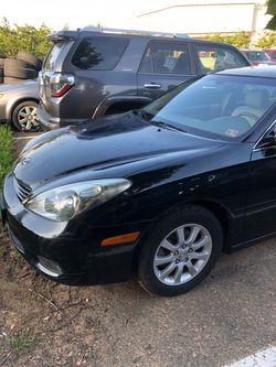 Lexus ES Black Sedan