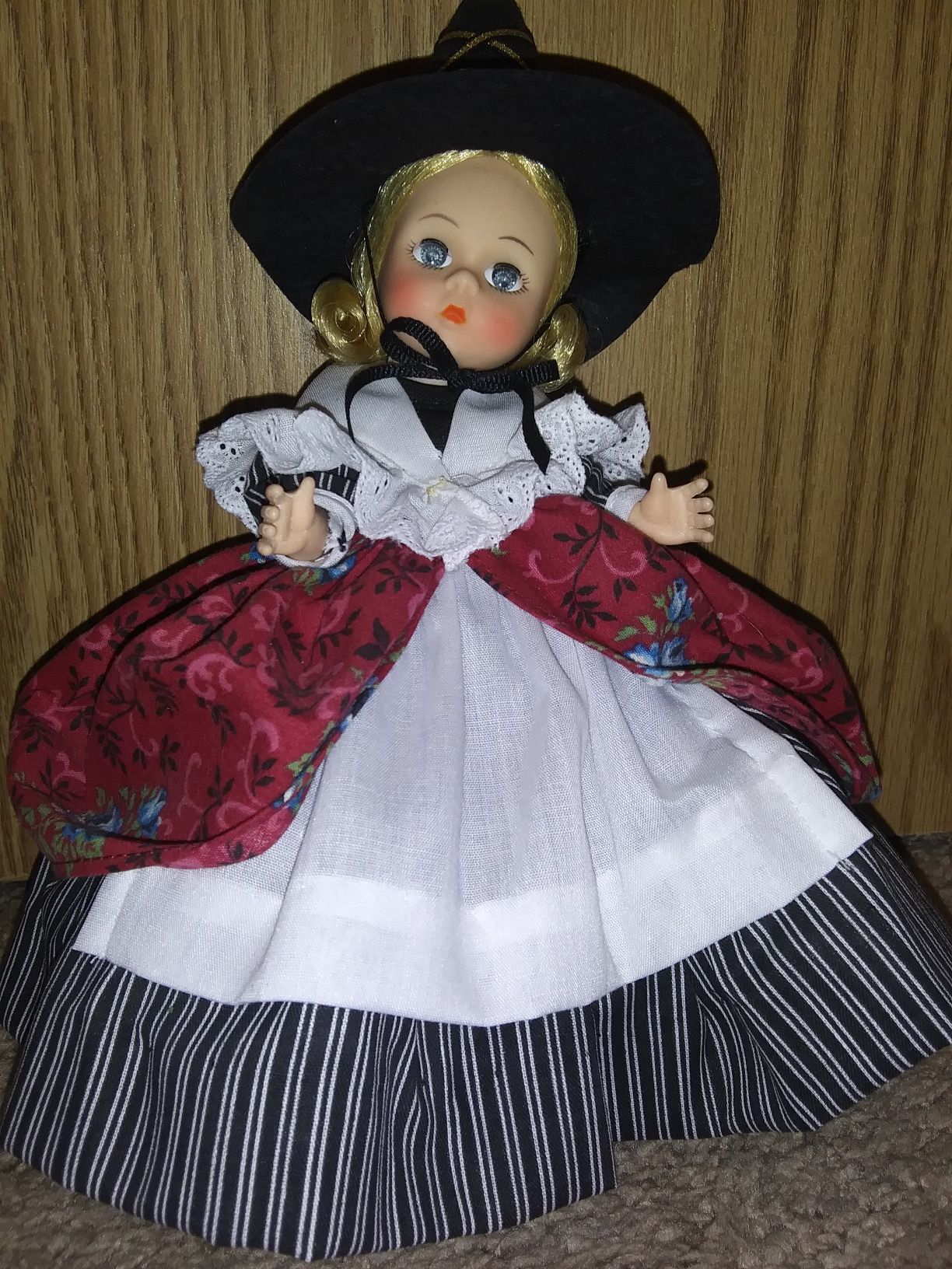 Vintage Madame Alexander Mother Goose Doll