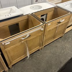 New 36" Light Wood Bathroom Vanity Cabinet Rattan Doors