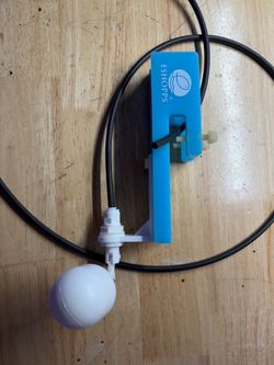 Eshopps gravity fed top off valve
