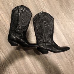 Guess Boots Size 7