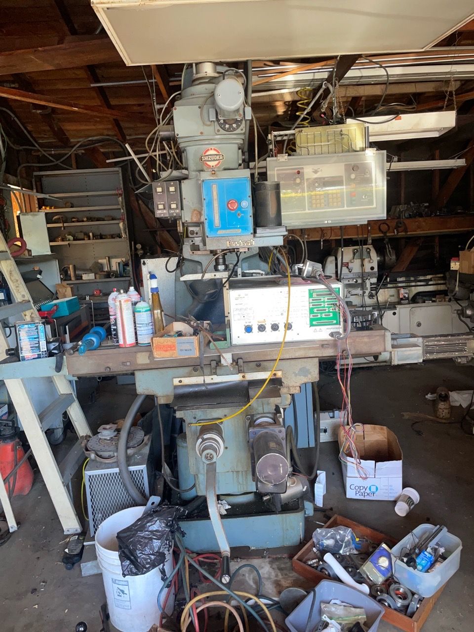 Need gone PICK UP ASAP !!Shizuoka Vertical Milling Machine with DRO for ...