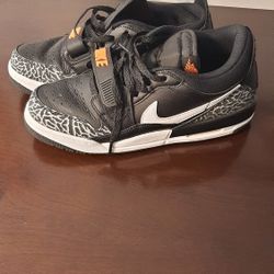 Jordan Legacy 312 Big Kids Size 7