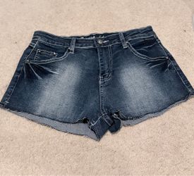 Women’s Denim Shorts With UK Flag, Small