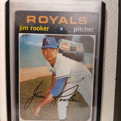 TOPPS BASEBALL CARDS