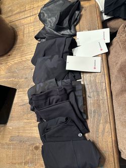 Lulumelon yoga pants size 2