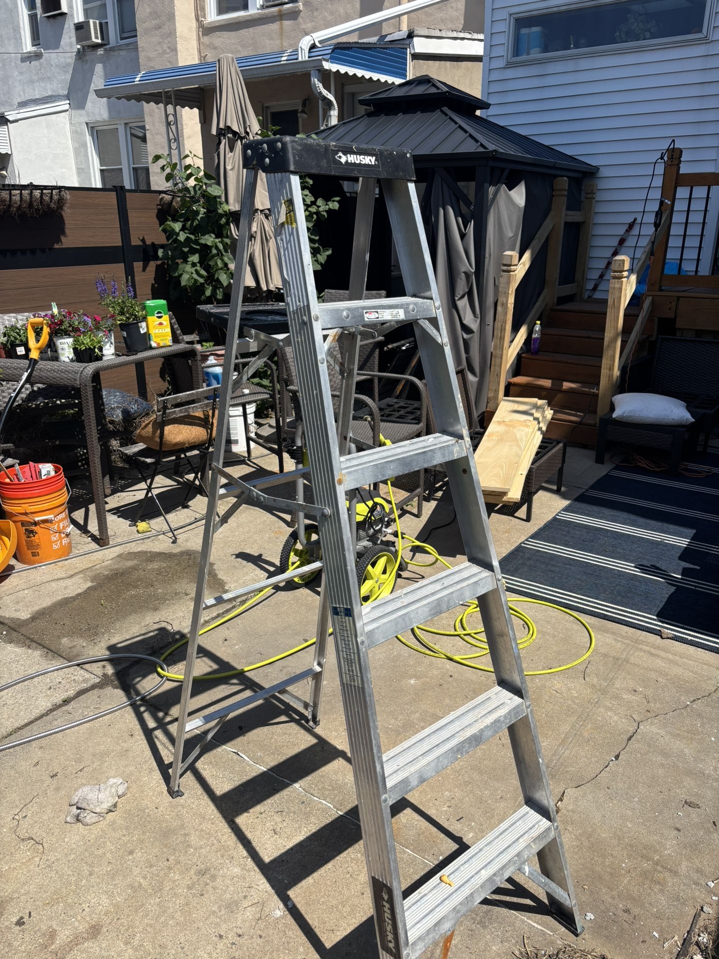 Husky 6ft Ladder - Aluminum